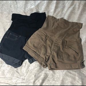 2 Maternity Shorts Sz L